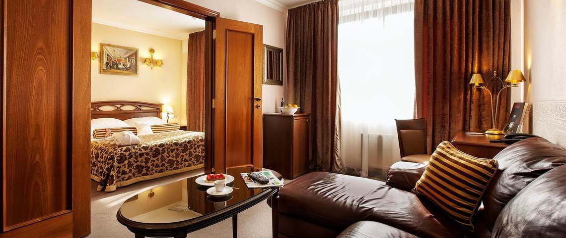 mini-suite-living-room.jpg